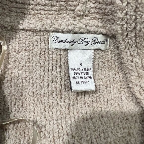 Cambridge Tan dry goods plush snap closure cardigan size Small - Picture 8 of 8